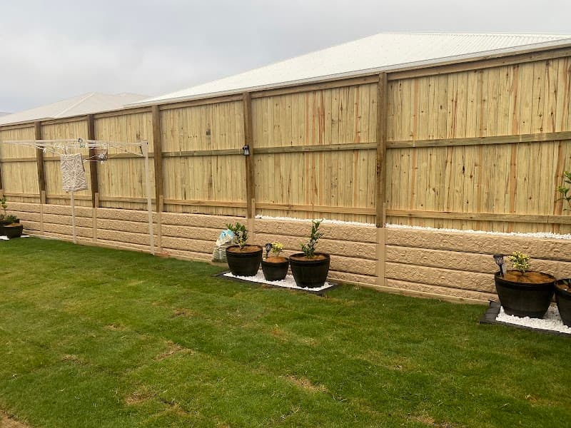 Primary Fencing & Landscaping project 4