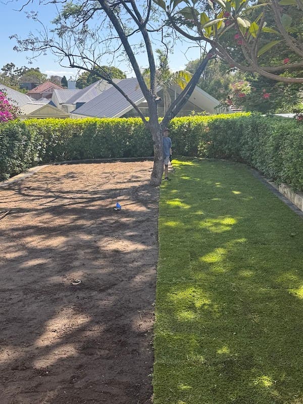 Pro Care Lawns & Gardens