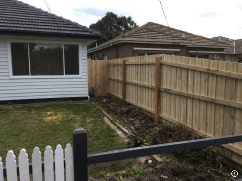PV BUZZA FENCES AND GATES project 4
