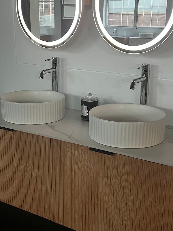 Renova Build - Bathroom Showroom & Renovations project 3