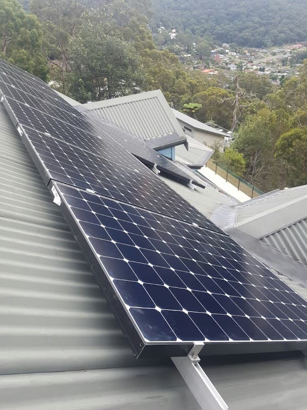 RI Trades: Electrical Plumbing Solar cover