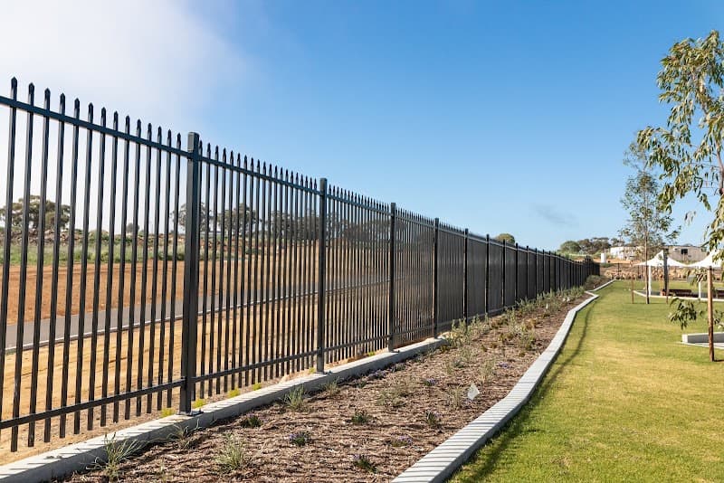 Right Metal Fencing