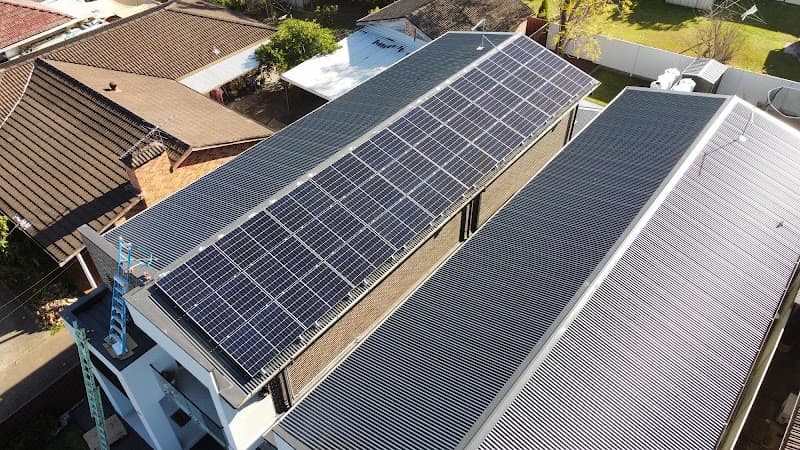 The Hills Solar Centre