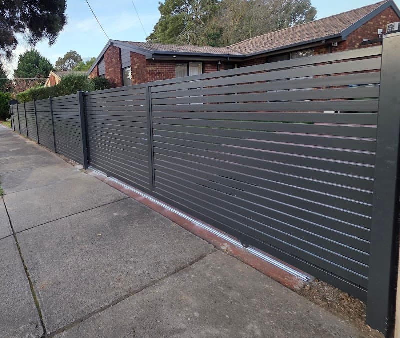 Van Khoa Fencing project 5