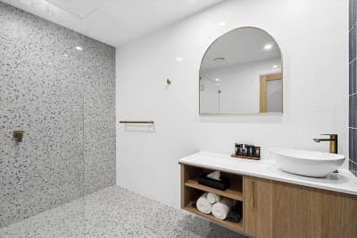 CR Elite Tiling
