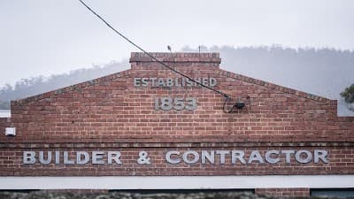 D. Williams Builders