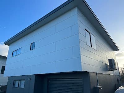 Guri Painting Hobart / 5 Star Professional Painters cover