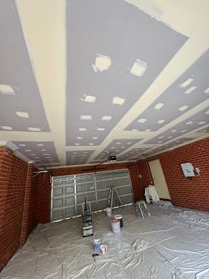 Proficient plasterer and painter cover