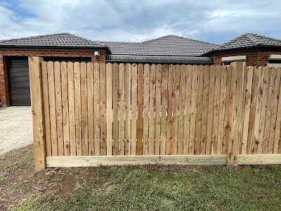 77 Nails Fencing & Decking cover