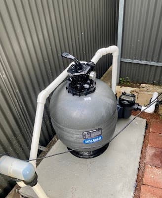 Acacia Pool Service cover