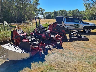 Acreage Lawns and Maintenance project 1