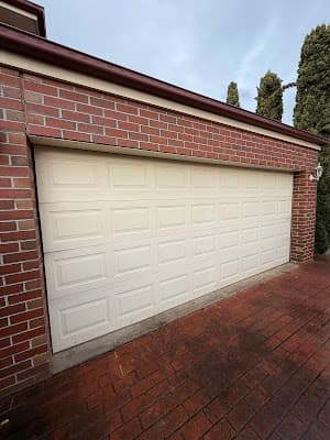 AM Garage Doors project 1