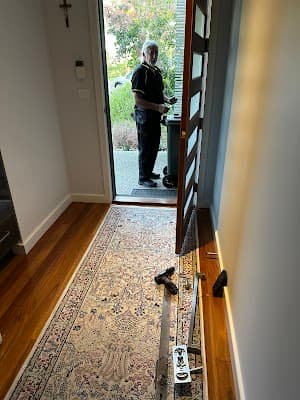 AWARD LOCKSMITHS ALTONA project 5