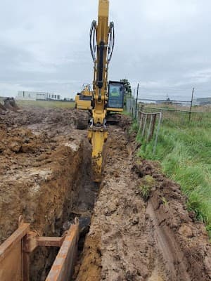 Ballarat Earthmoving cover