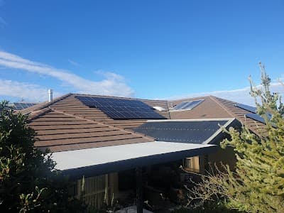 Best Solar & Batteries cover