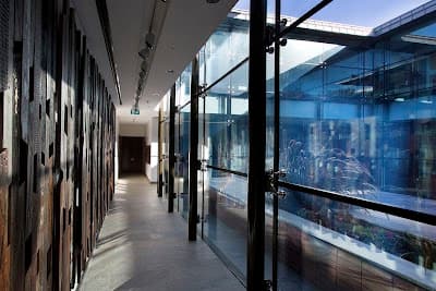 Cooling Brothers Glass Melbourne cover