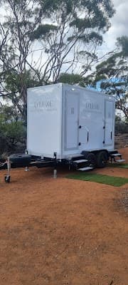 D'Luxe Restroom Trailers cover
