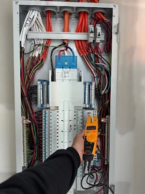 DELUX ELECTRICAL SERVICES PTY LTD project 4