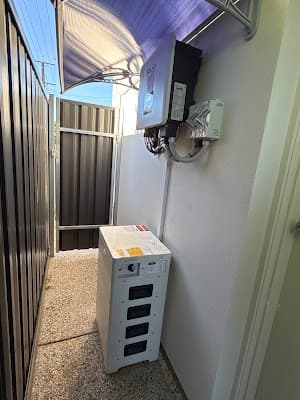 Direct Solar Wholesaler - Solar Panel, Solar Battery project 4