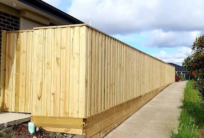 Doug's Fencing - Fencing Contractors | Fencing Geelong project 3