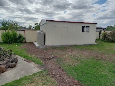 Eureka Garages & Sheds - Sunshine cover