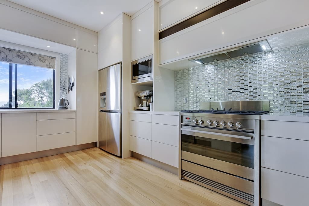 EZIKIT Kitchens Laundries & Wardrobes