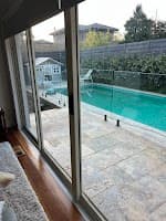 Garage & Sliding Door Man