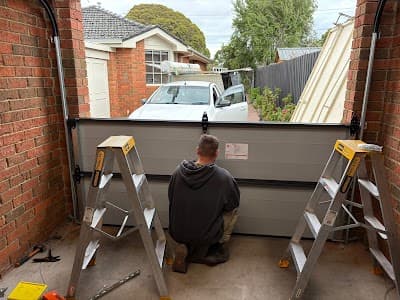 Garage Technology Access / IRONLIFT GRAGE DOORS project 1