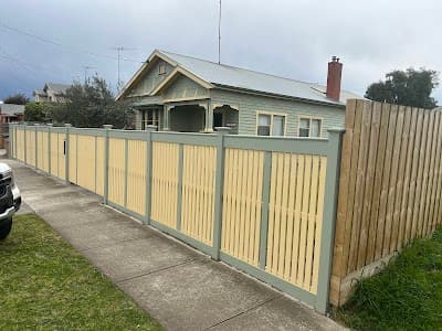 Geelong Fencing Suppliers cover