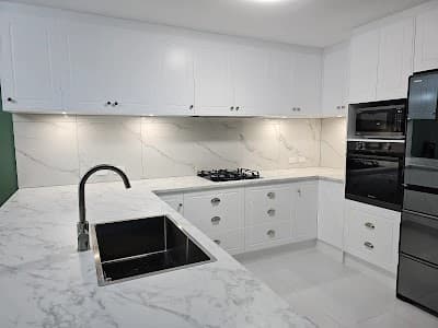 Granite Kitchen Makeovers cover