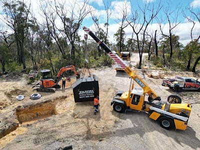 Hillcrest Excavations and Vegetation Management cover