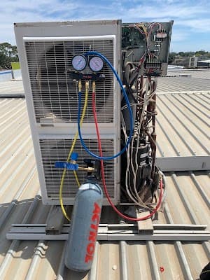 Hitech Air Solutions - ☀️ Heating & Cooling ❄️ AirCon Installation, Repair & Service in Near Me Tarneit & Truganina project 3
