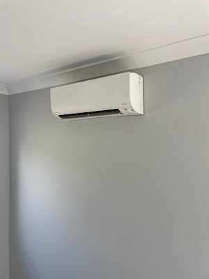 JR AIR SOLUTIONS cover