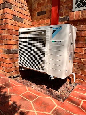 JR AIR SOLUTIONS project 4