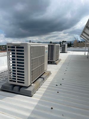 JR AIR SOLUTIONS