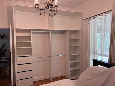 King Royal Wardrobes & Cabinets cover