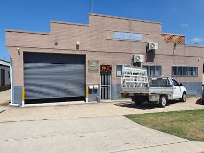 KWIK GLASS MORTDALE SHOWROOM project 3