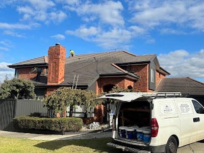 LC Guttering | Roof Plumber Sunshine west | Roof repair & restoration - Roof cleaner | Gutter replace project 5