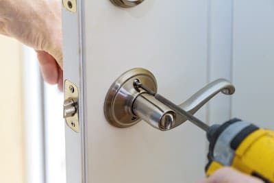 LM Locksmiths Adelaide cover