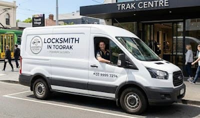 Locksmith in Toorak cover