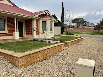 Maddern's Place Garden & Landscaping project 3