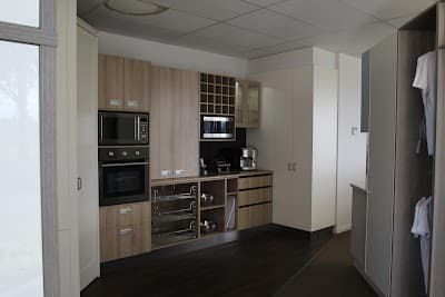 Matthews Joinery & Kitchen Centre project 5