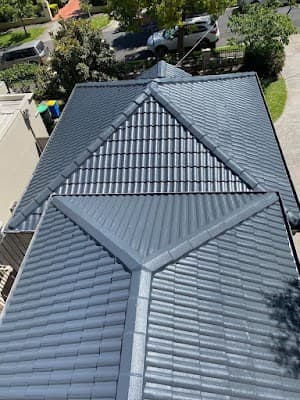 Melbourne Roof Repairs cover