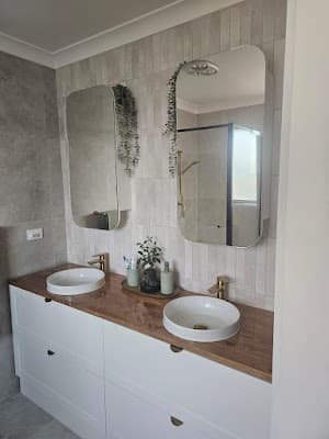 Metro Bathroom & Home Renovations project 5