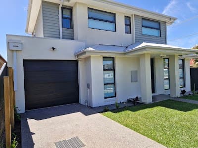 Modern Rendering & Repairs project 3