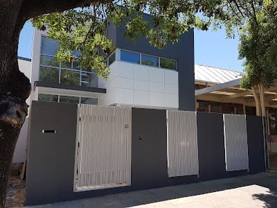 SEAVIEW FENCING & RETAINING project 4