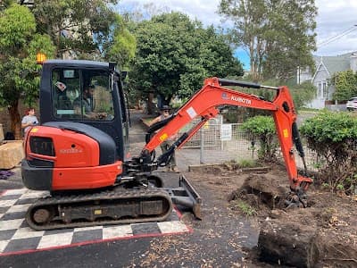 Seayar's Excavation Services Pty Ltd cover