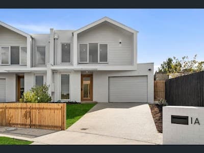 Seddon Build cover