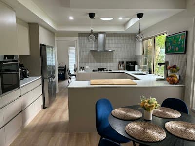 Select Kitchens cover