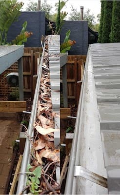 Spotless Gutter Cleaning Bayside project 3